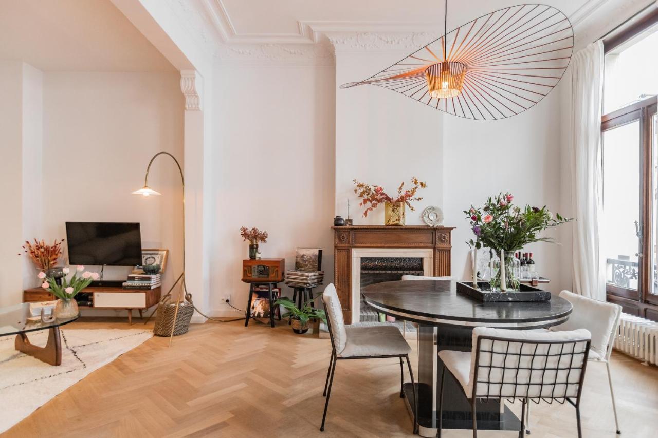 Traditional Chic, High Ceilings' Apt Aircos And Garage Amberes Exterior foto